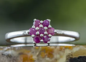 Ασημένιο δαχτυλίδι με Ρουμπίνι